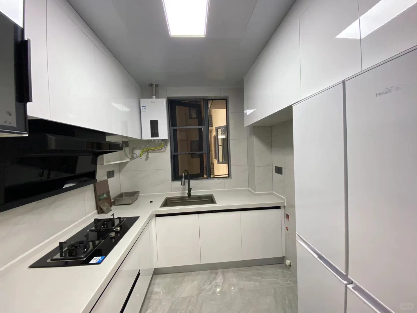 光谷软件园精装房首次出租