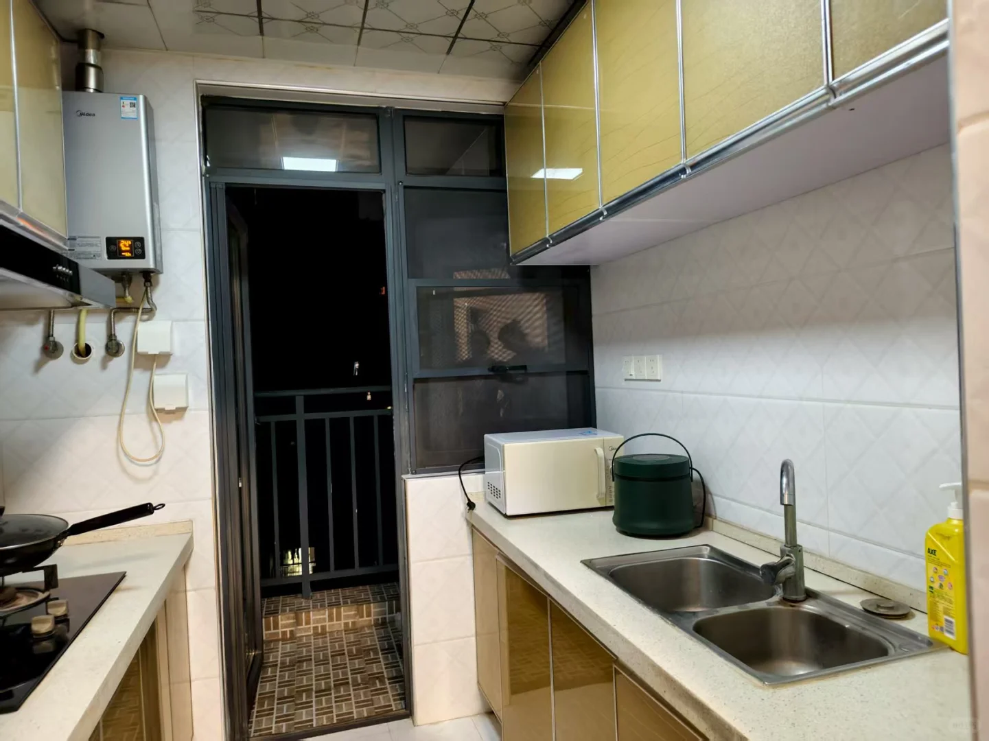 清江山水转租（全女生友好）