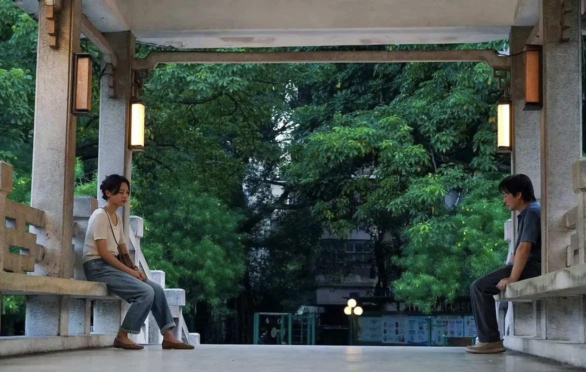 《日卦中天》有人看了吗？好看吗？