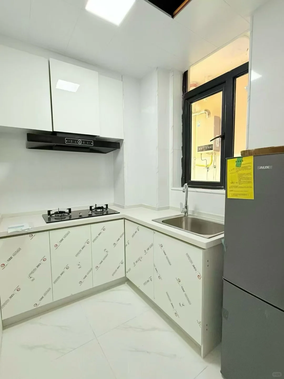 光谷｜软件园 app广场急租1400一室一厅一卫