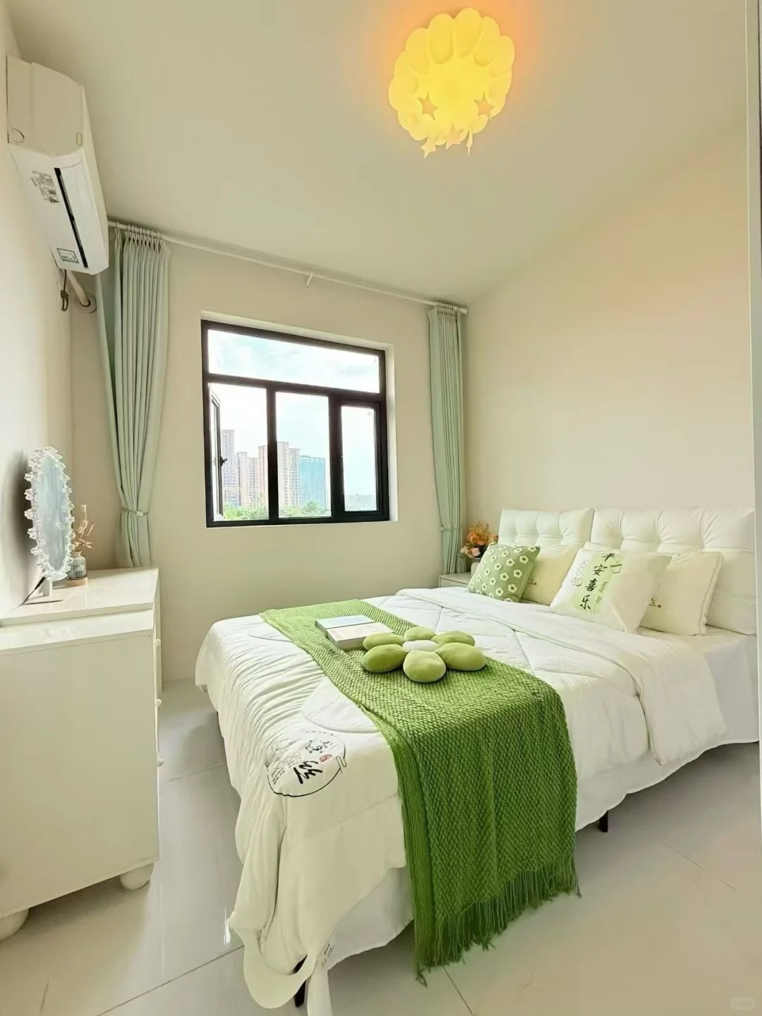 光谷｜软件园 app广场急租1400一室一厅一卫