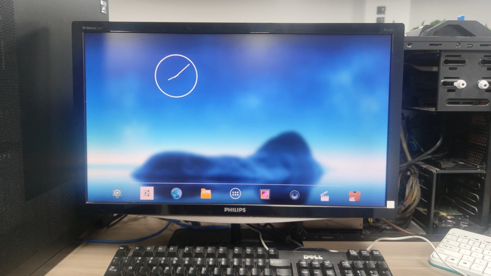 闲置的玩客云别扔！让它变身智能电视盒～