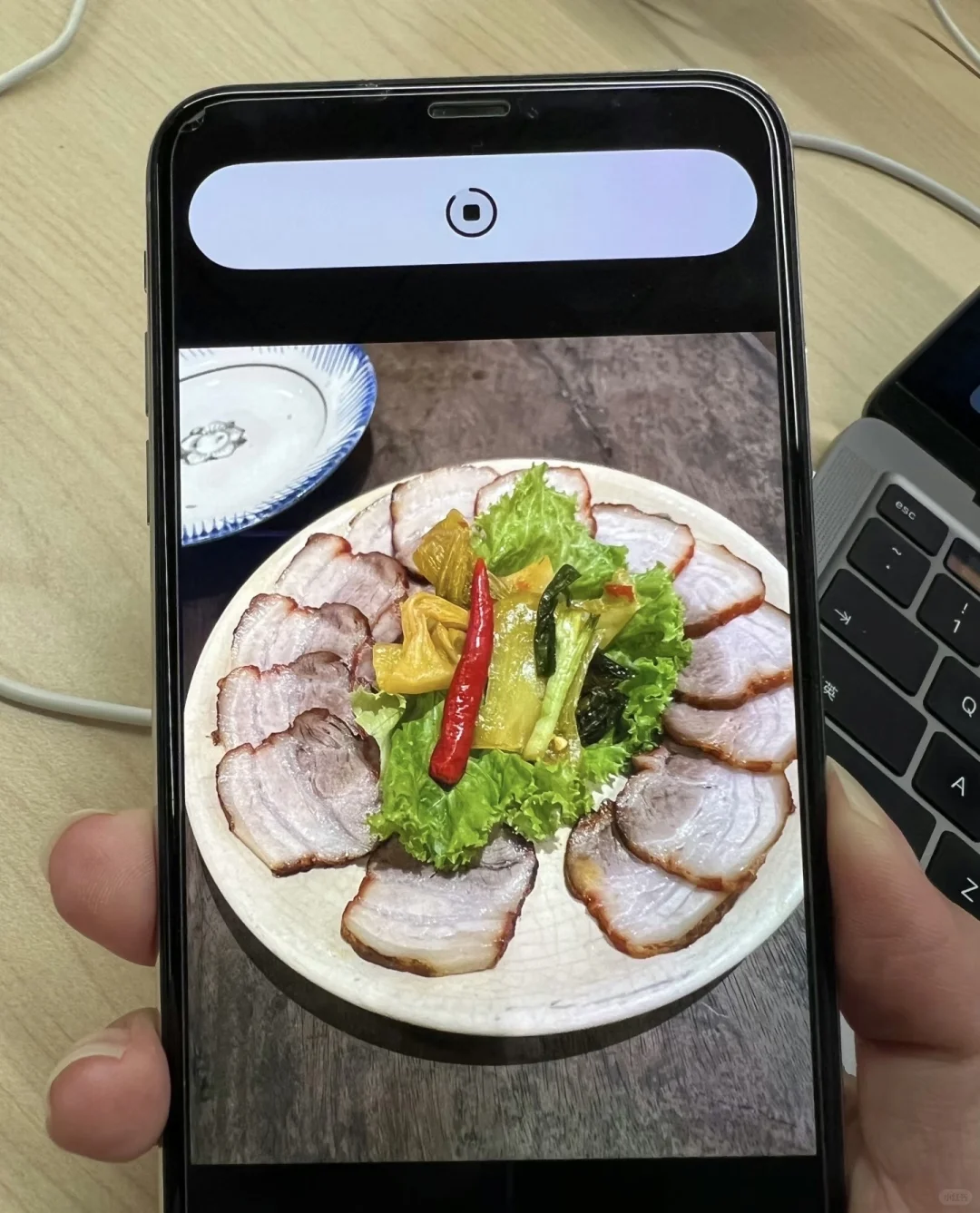 轻松识别相册食物🥘卡路里热量🔥和营养成分