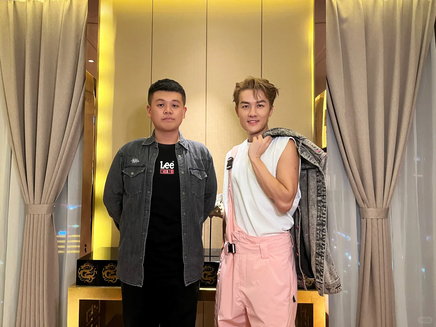 吴克群演出经纪人商演出场费