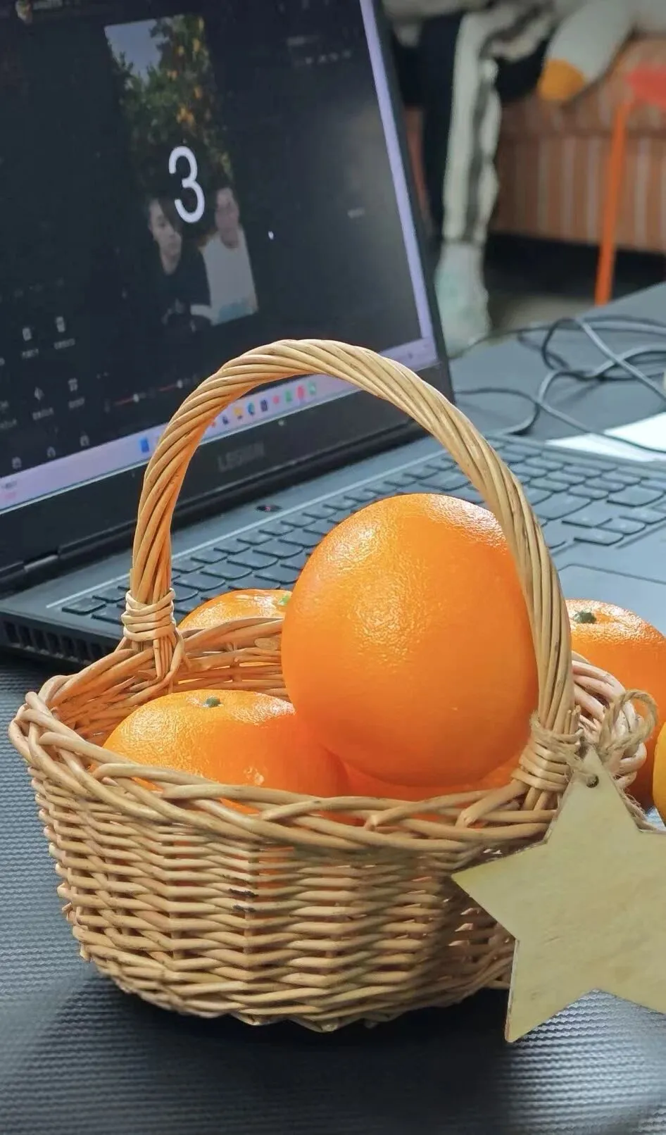 “智”播家乡好物 助力乡村振兴