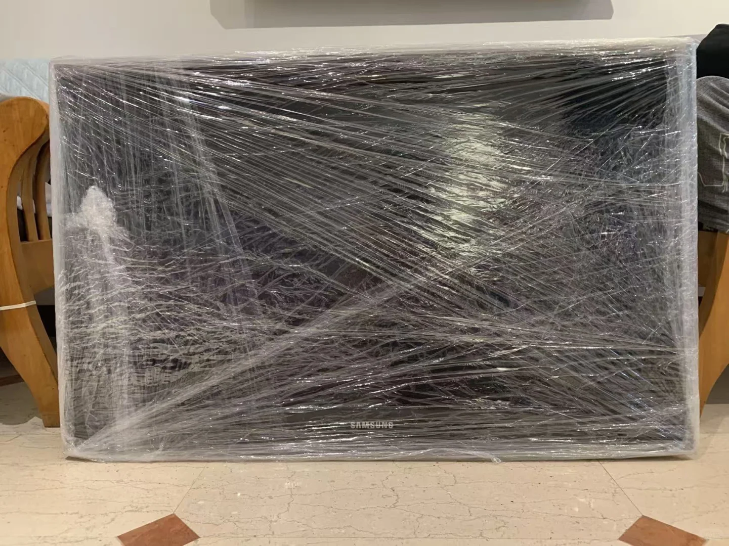 🇸🇬新加坡出九成新自家用三星电视