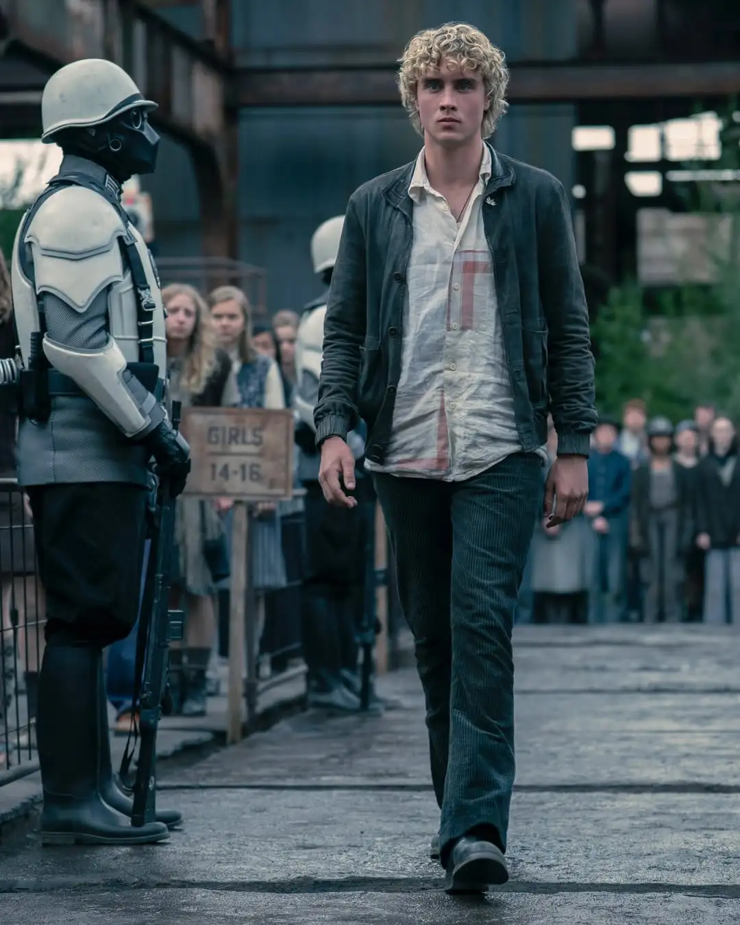 Snow总统的老中青三个形态，第50届饥饿游戏