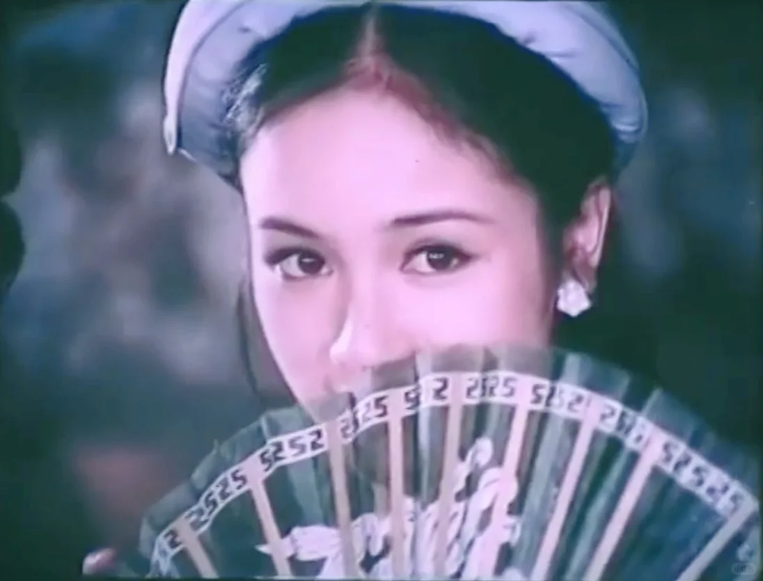 越南古装电影《夜会龙池》（1989）