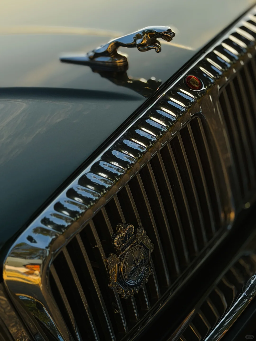 出自用捷豹XJ40 vanden plus版本