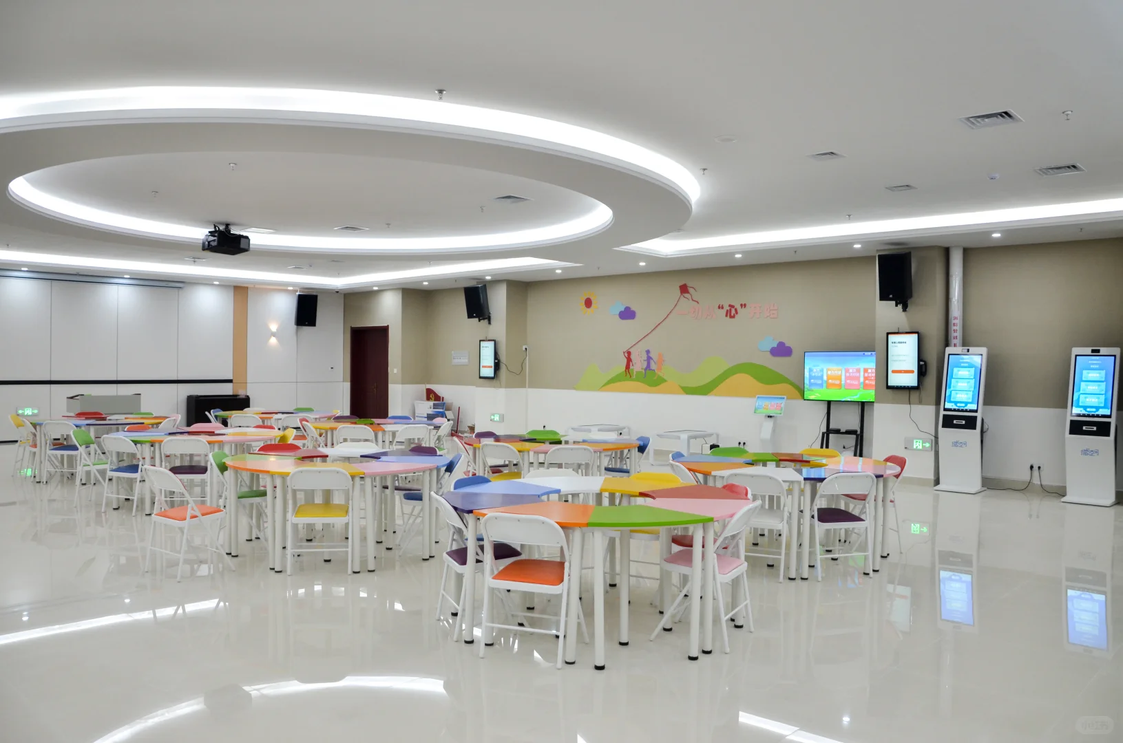 打造专业咨询室必备硬件设备清单