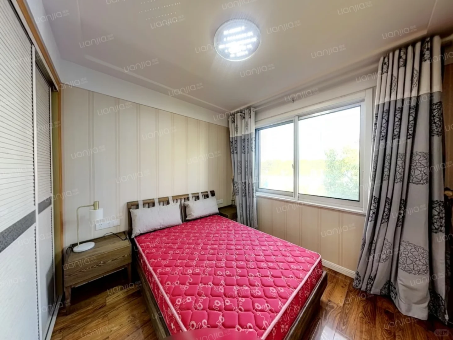 徐庄软件园旁 紫金东郡精装四房带地暖出租