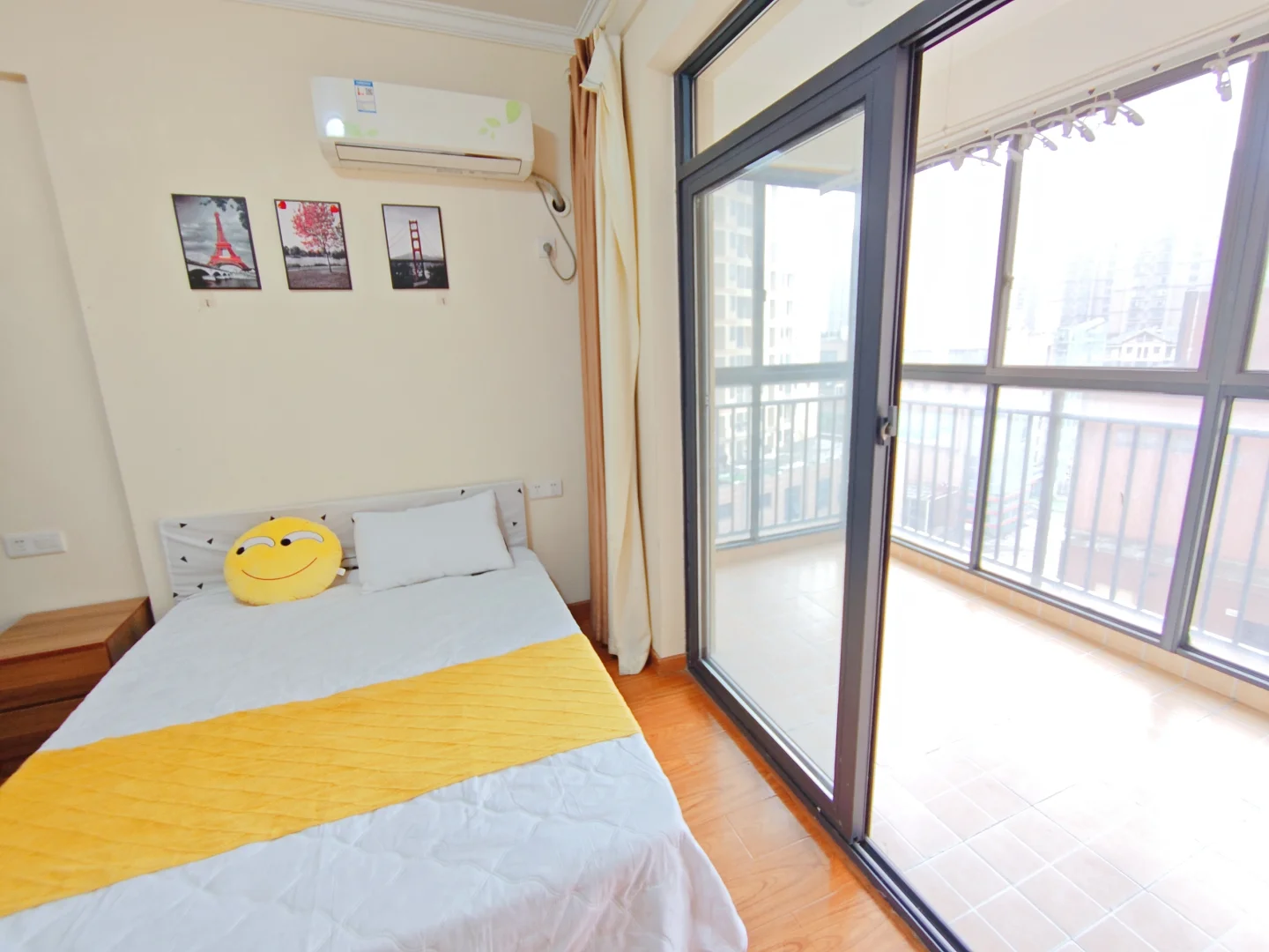 软件园 app广场 实图实价❗950封窗大阳台