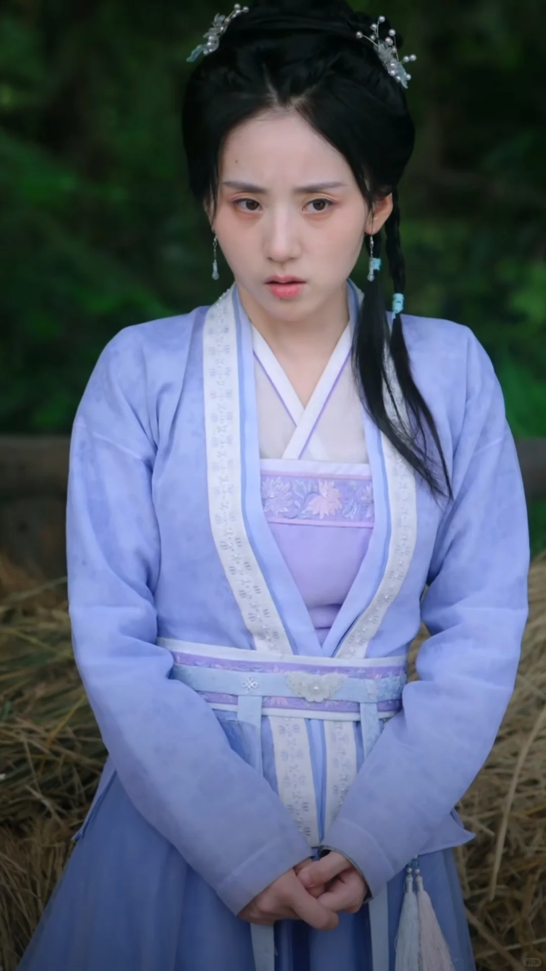 🍅🍆免费短剧 | 长嫂为妻，重生VS穿书