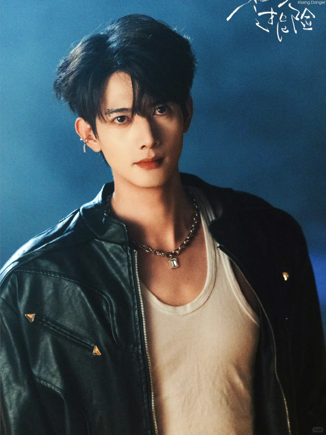 🔺 地下车手❌富家千金👉这两位颜值也太高了