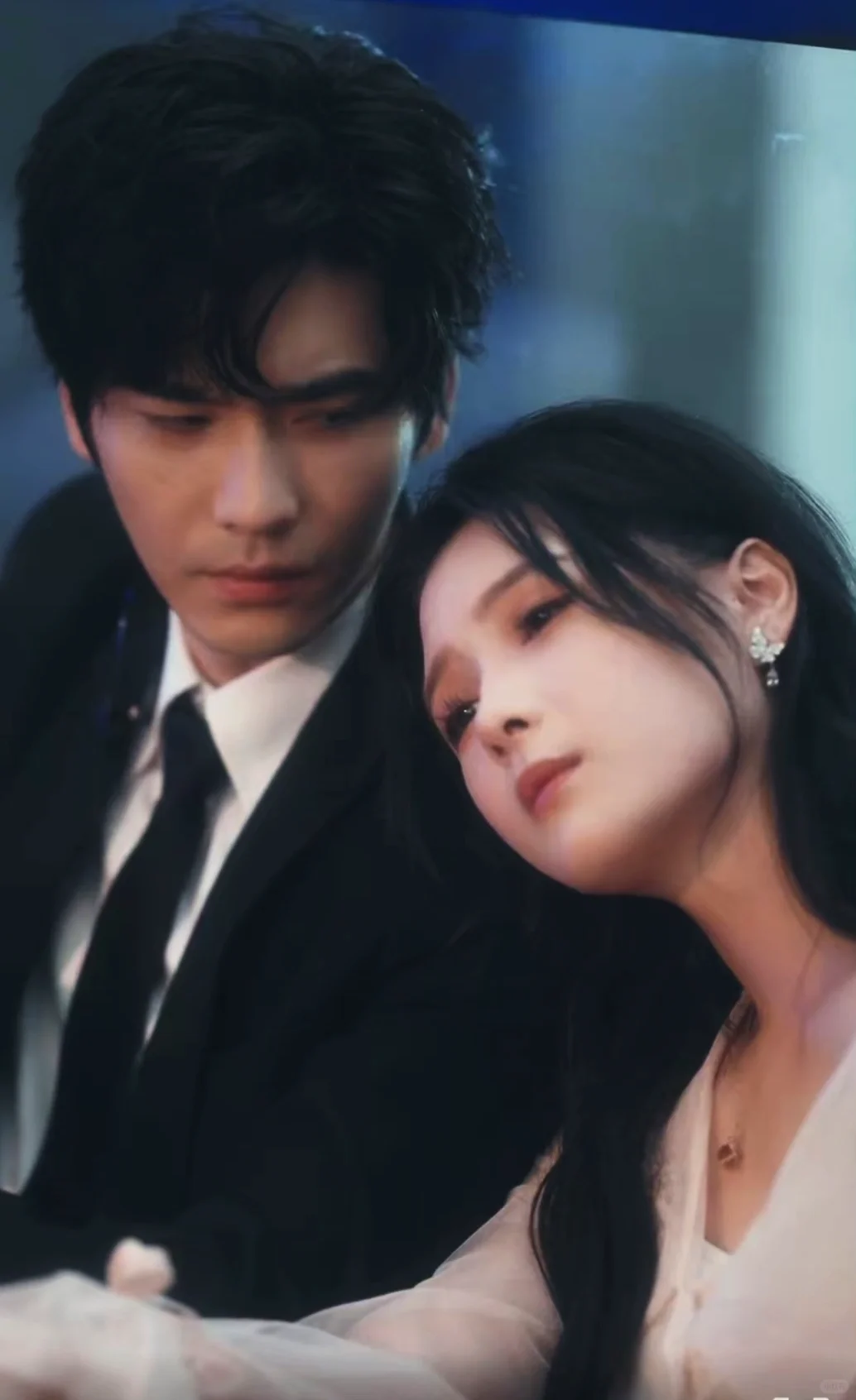 王奕然&左一激情演绎悬疑动作情爱剧！🔥