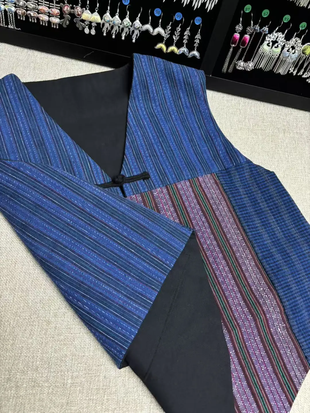 预祝毛晓彤新剧《乌蒙深处》收视长虹！！