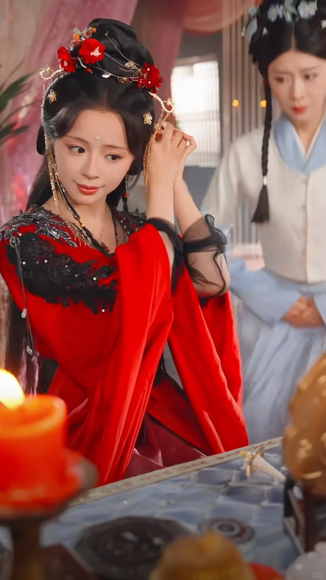 🍅🍆免费短剧 | 铜镜预示十年劫