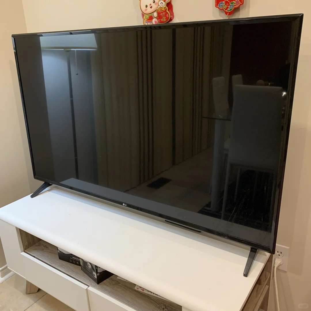 多伦多出55寸闲置电视电视柜