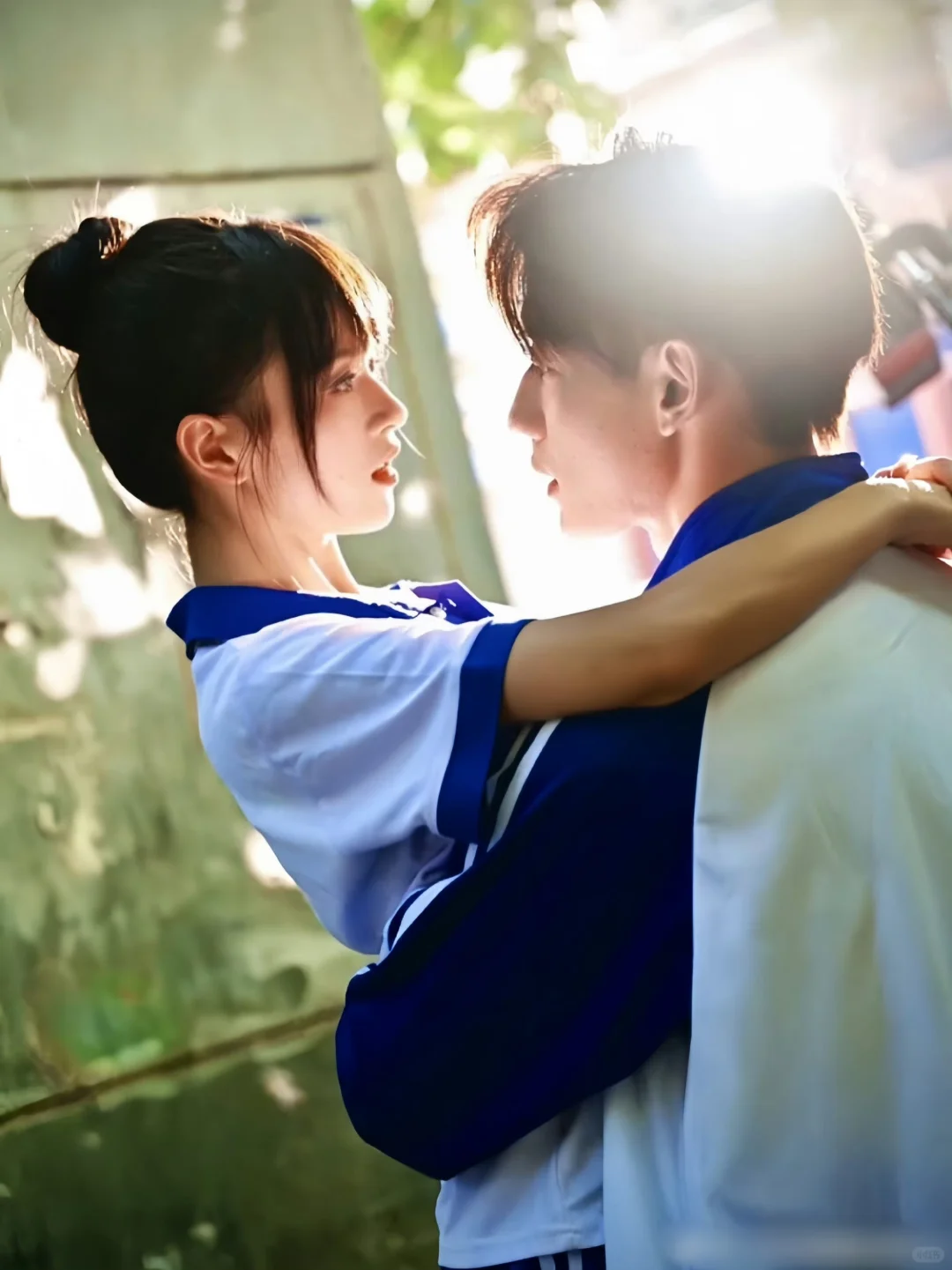 推荐短剧《乘风破浪之逆转青春之路》