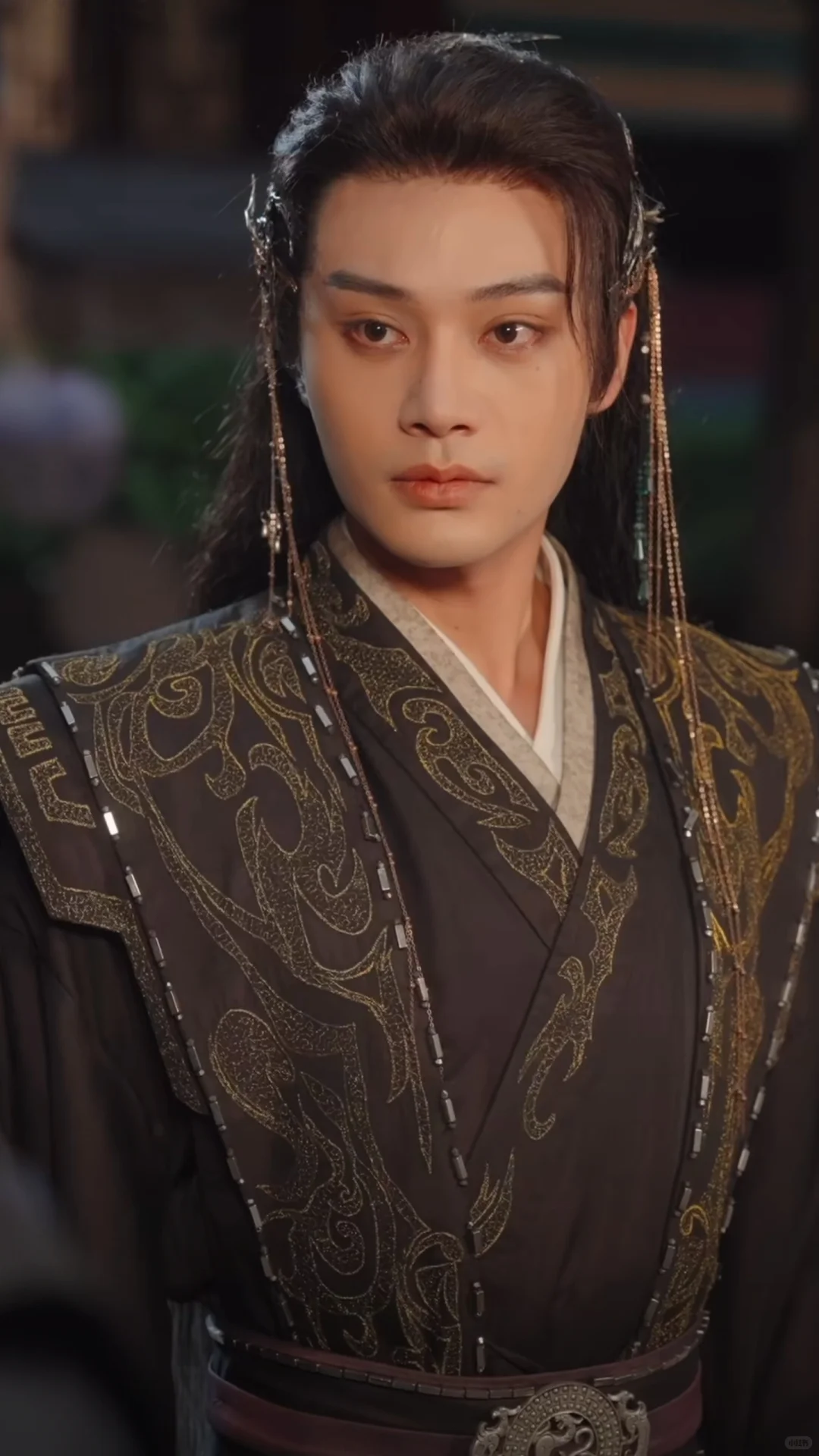 🍅🍆免费短剧 | 铜镜预示十年劫