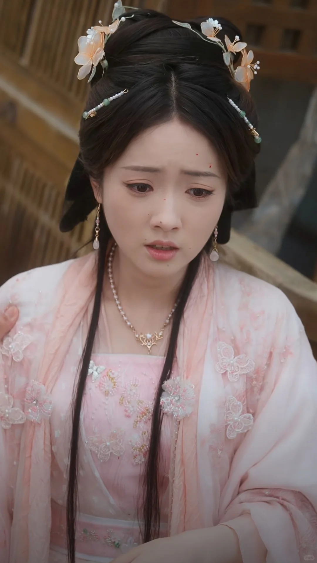 🍅🍆免费短剧 | 穿书后又带娃又斗公主