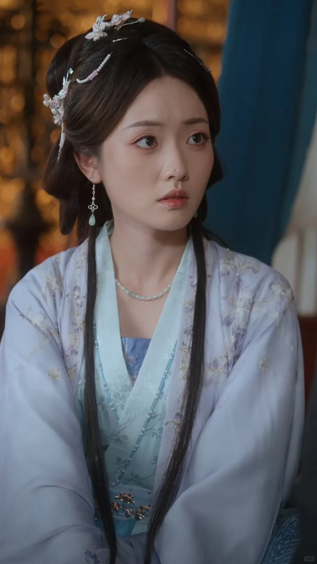 🍅🍆免费短剧 | 穿书后又带娃又斗公主