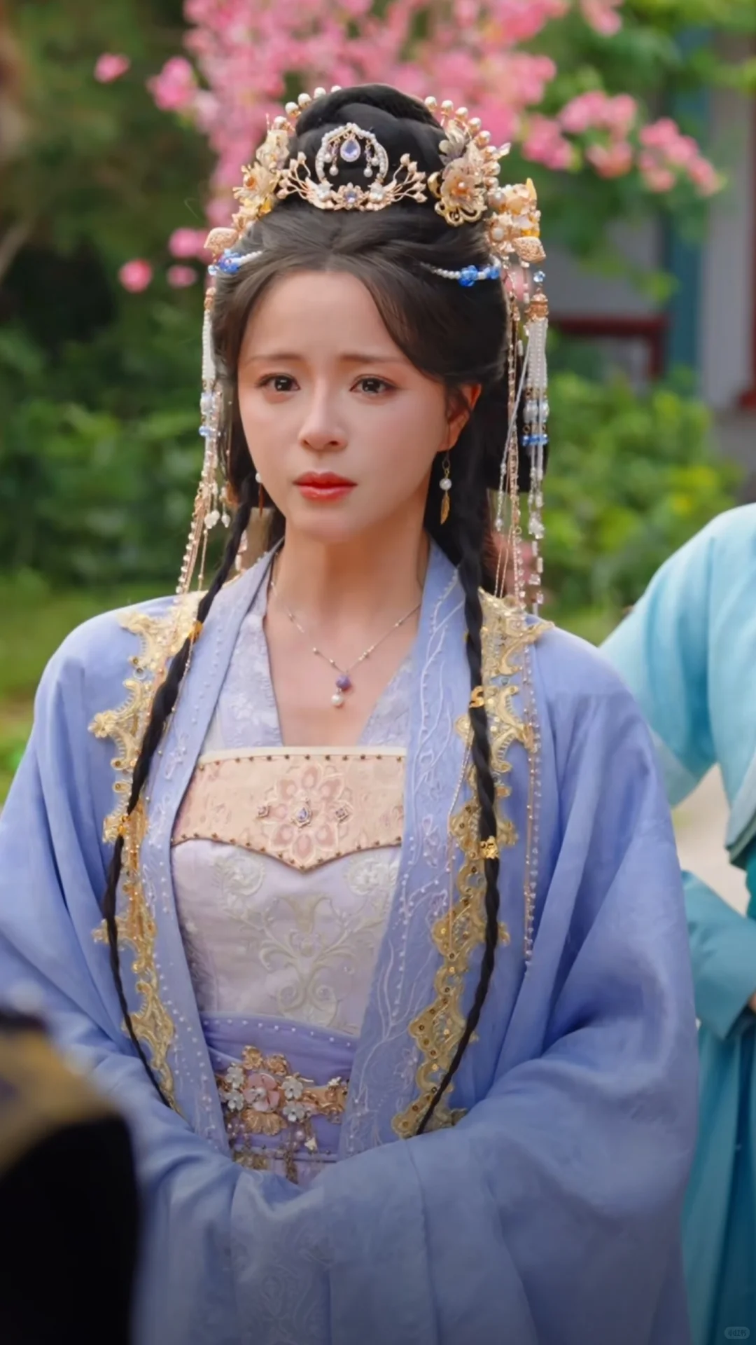 🍅🍆免费短剧 | 铜镜预示十年劫