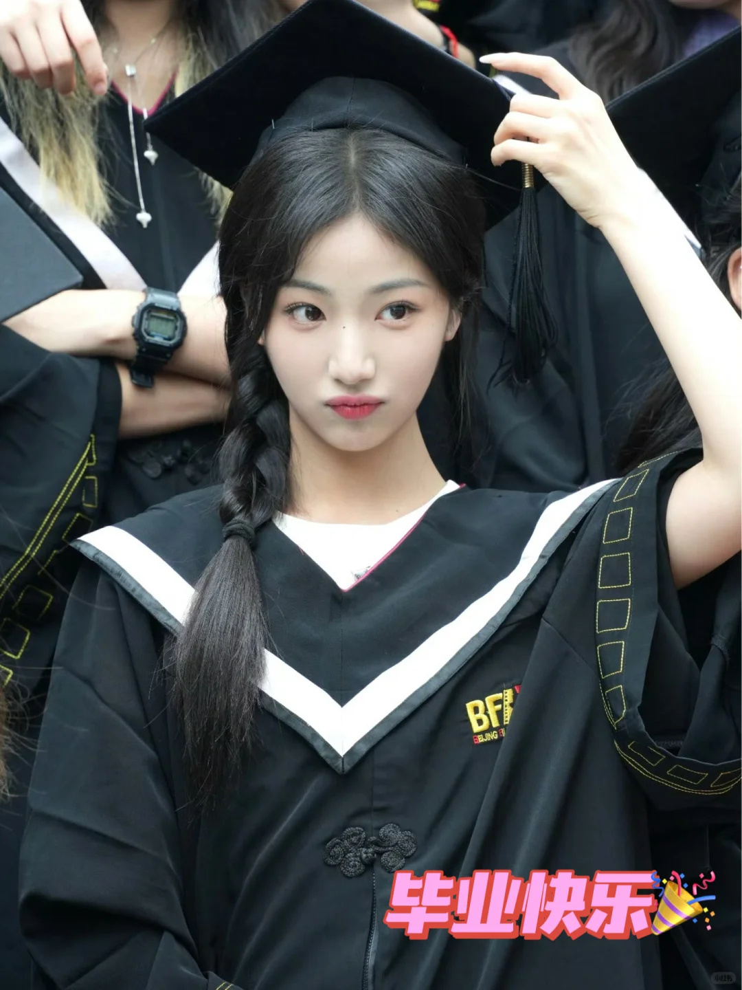 杨殊予｜木头美人，演技争议下的资源咖逆袭？