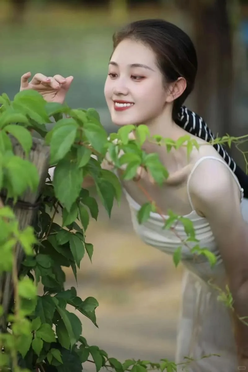 为交房租拍短剧，郭宇欣50亿播放量逆袭：踏