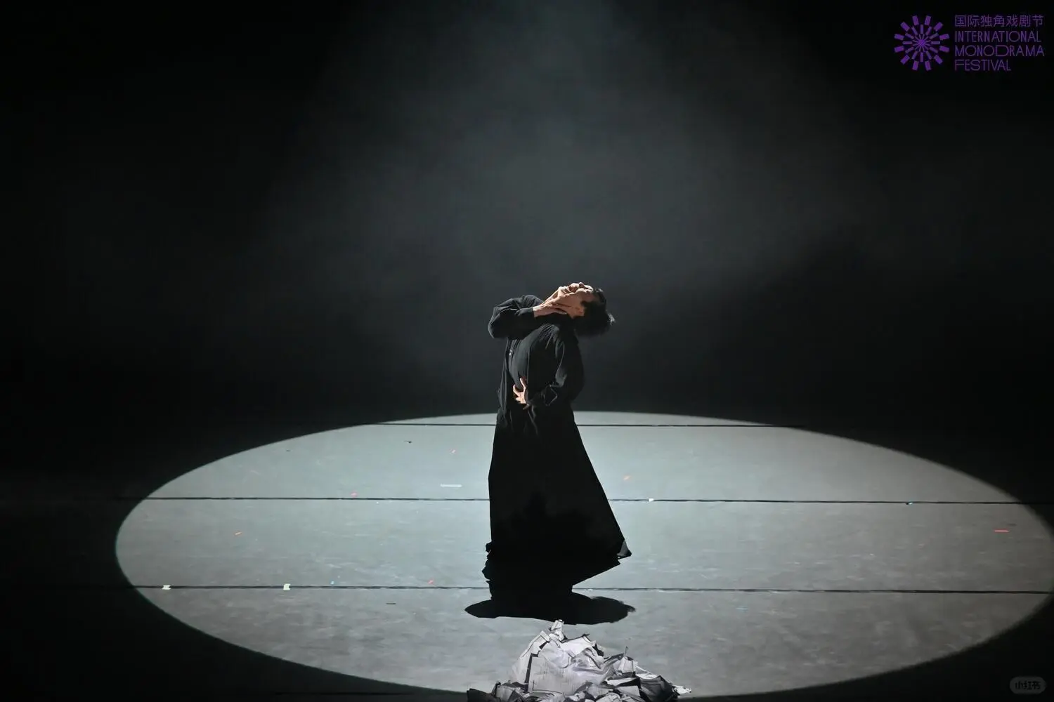 杜十娘四处奔走投简历，只为纹银三百两