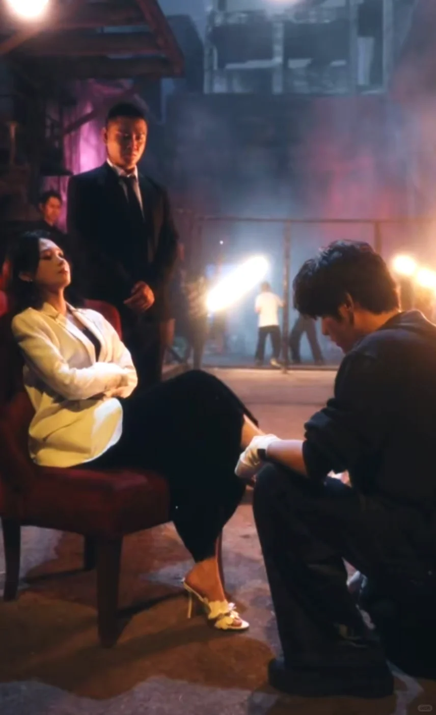 王奕然&左一激情演绎悬疑动作情爱剧！🔥