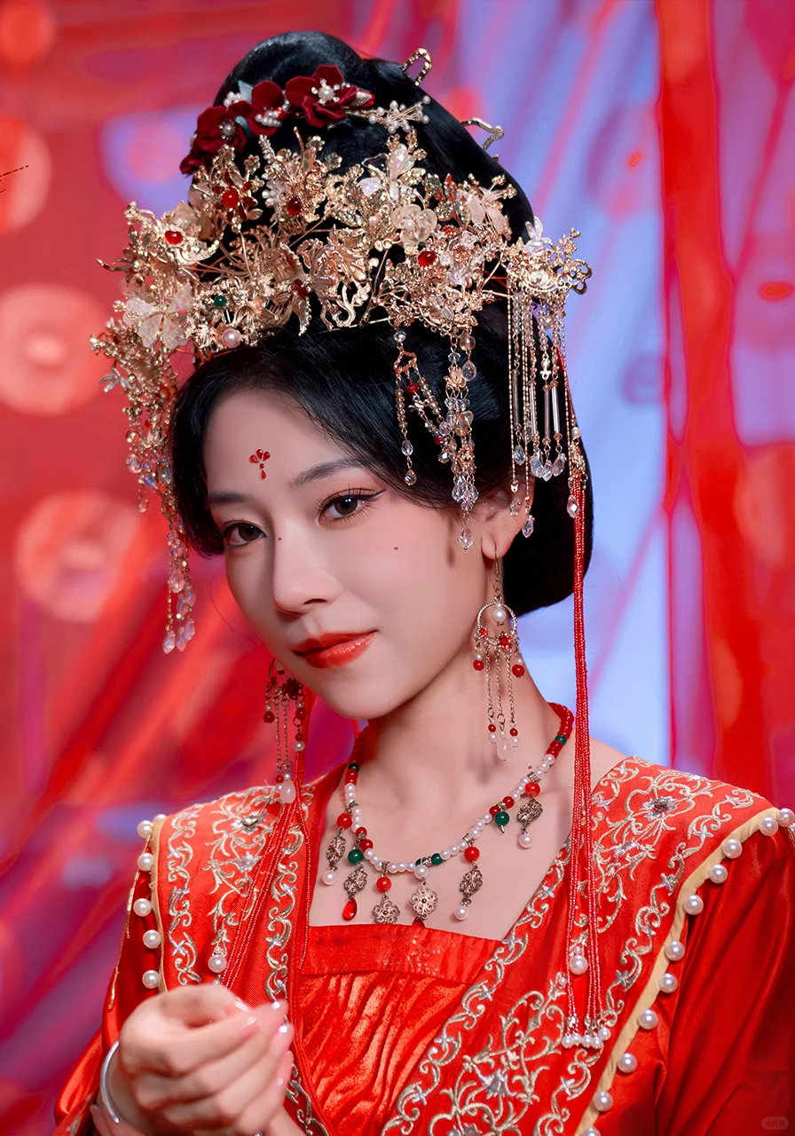 新秩序短剧中心 精品短剧《花蛊杀》