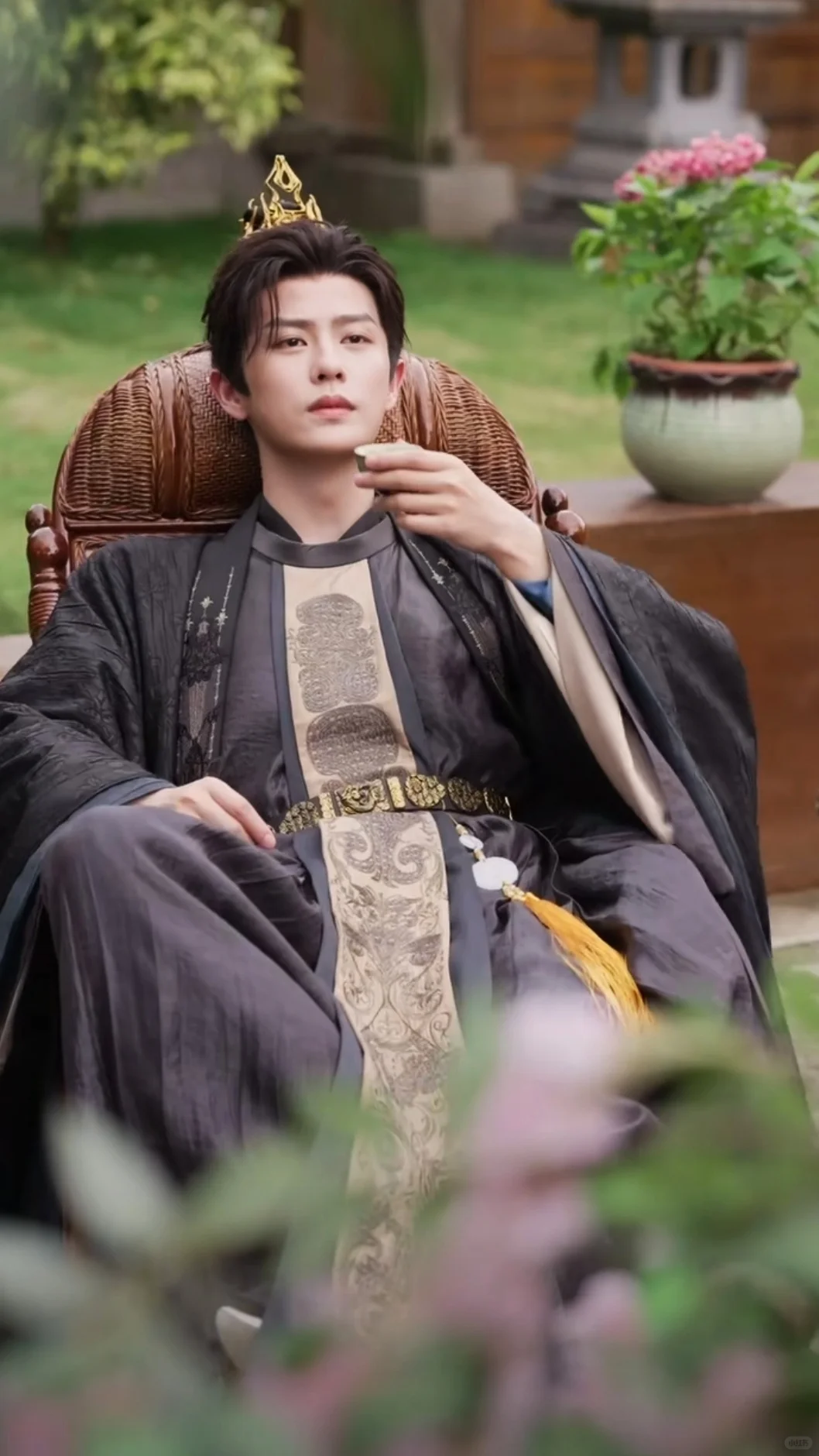 🍅🍆免费短剧 | 错撩邪王自救指南