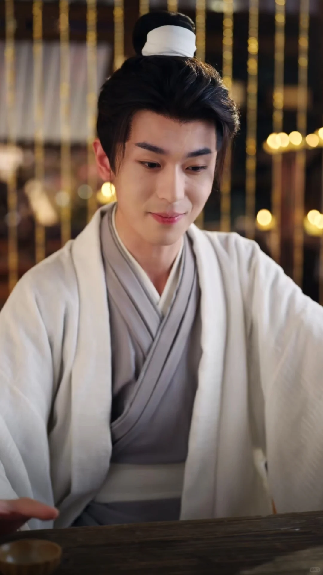 🍅🍆免费短剧 | 长嫂为妻，重生VS穿书