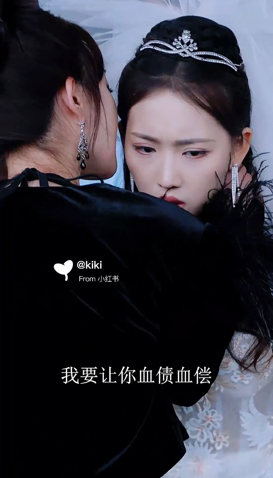 迟来的深情比草贱，他不配得到她的原谅！