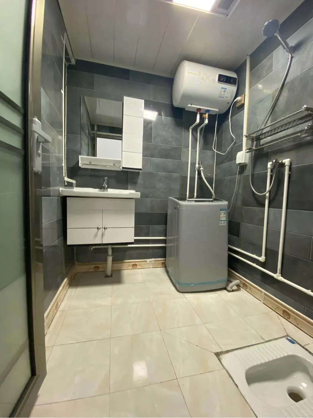 中电软件园租房/一室带厨卫1100