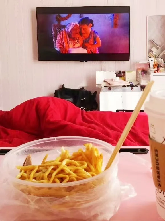 皮克斯电影，拯救一切不开心