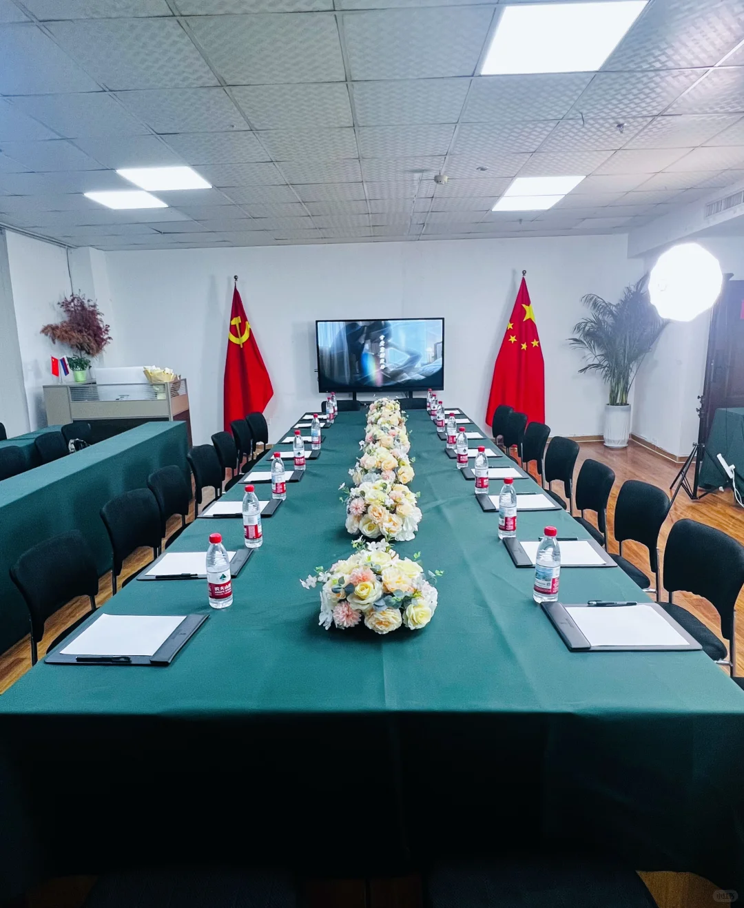 精品短剧《当爱意弥漫时》开机倒计时