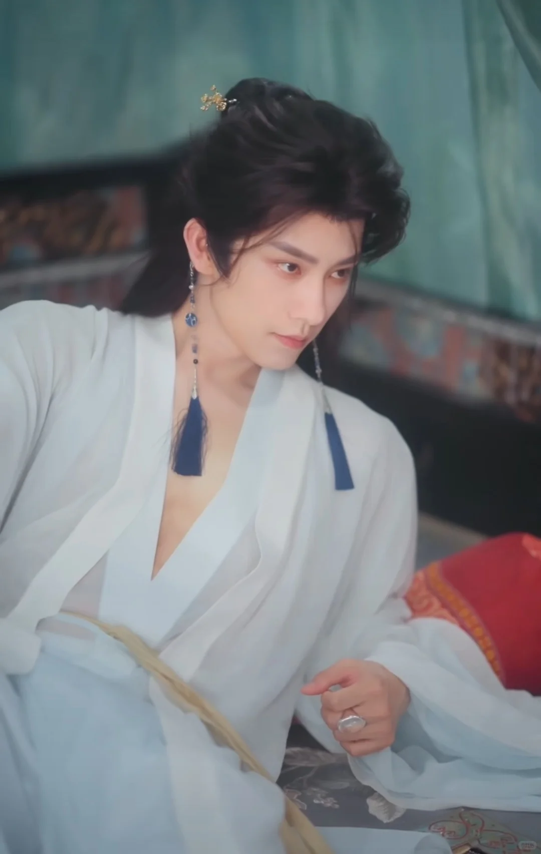 救命，这个男主也太好看了吧😍