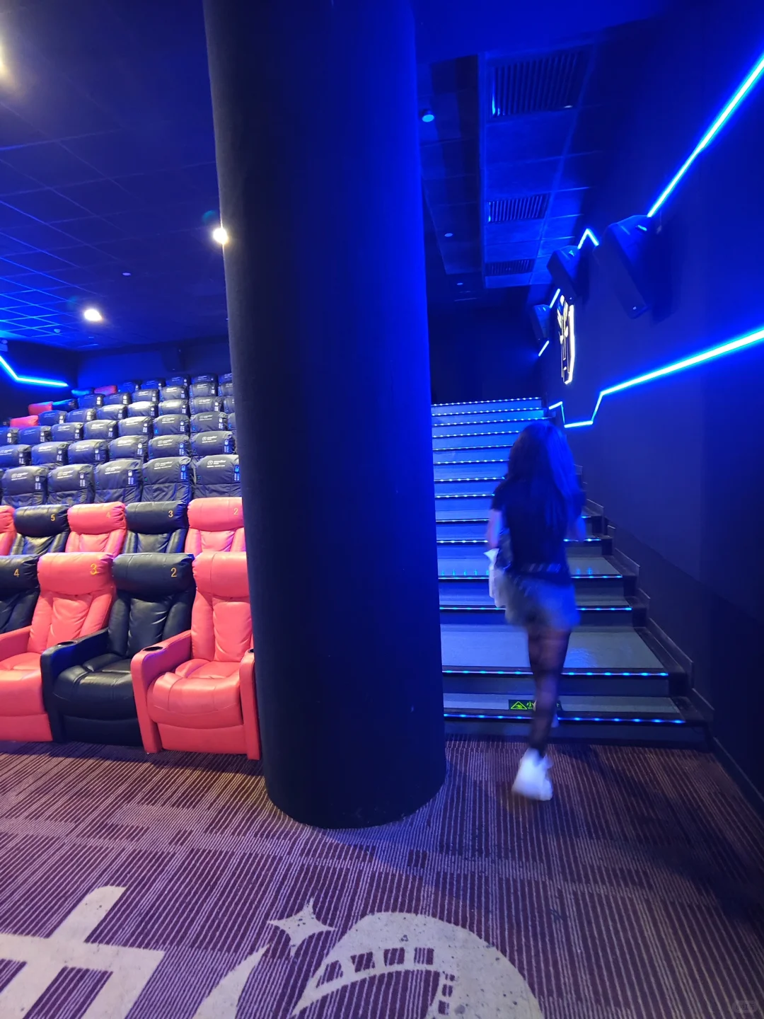 🐈‍⬛⁾⁾嘿嘿包场♥︎