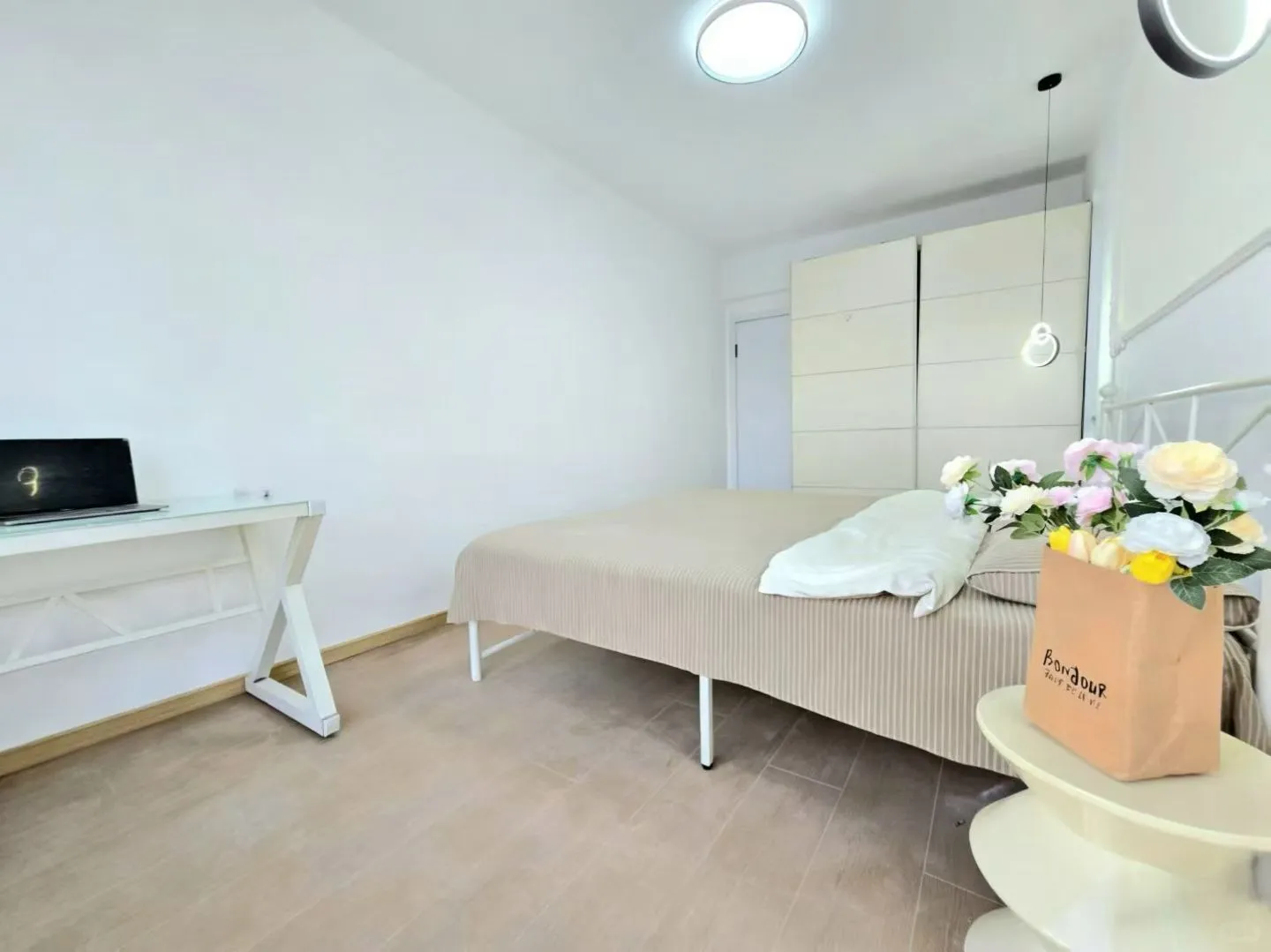 近理工软件园数码广场两室整租2100