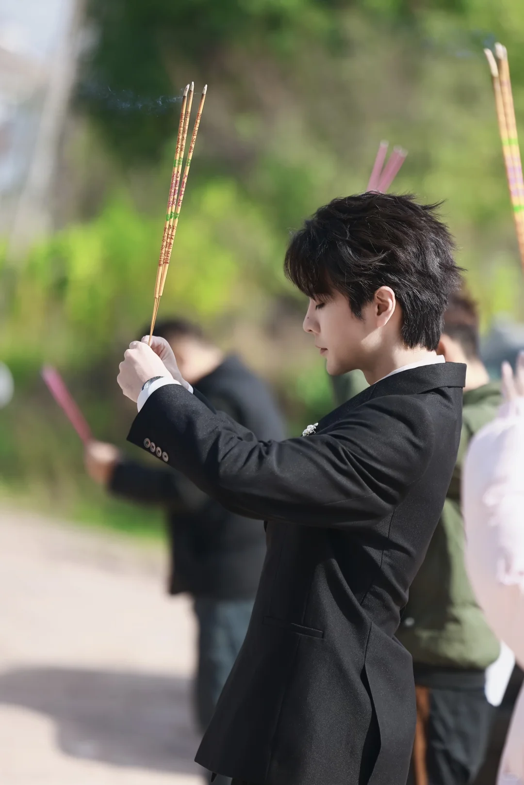 进入新角色世界🎭