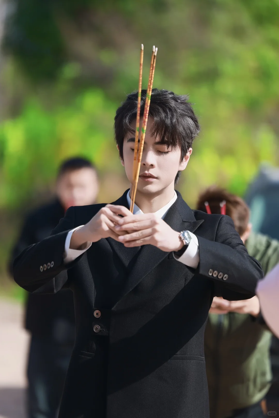 进入新角色世界🎭