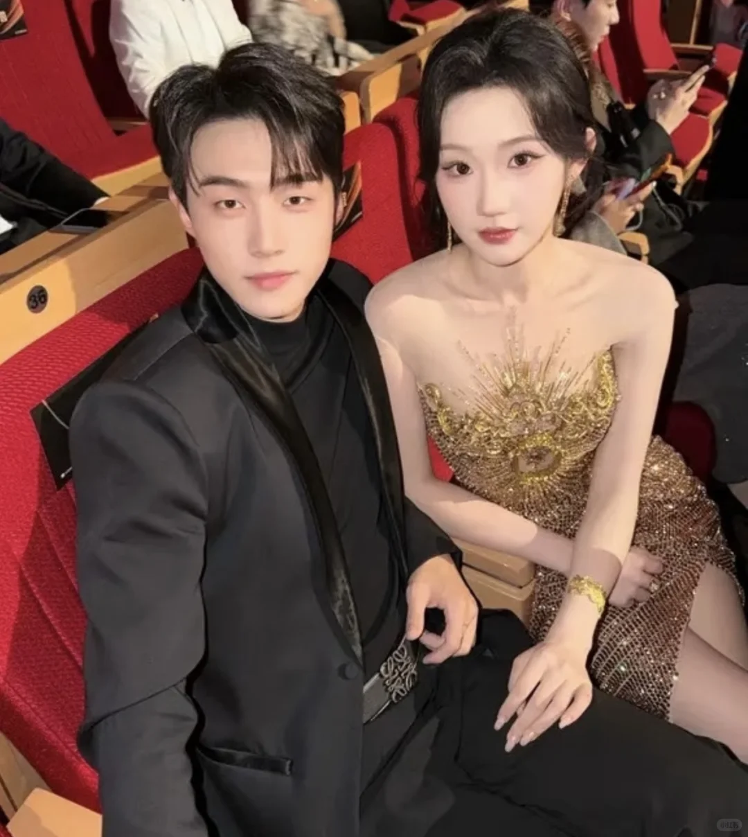 今晚是短国cp大赏