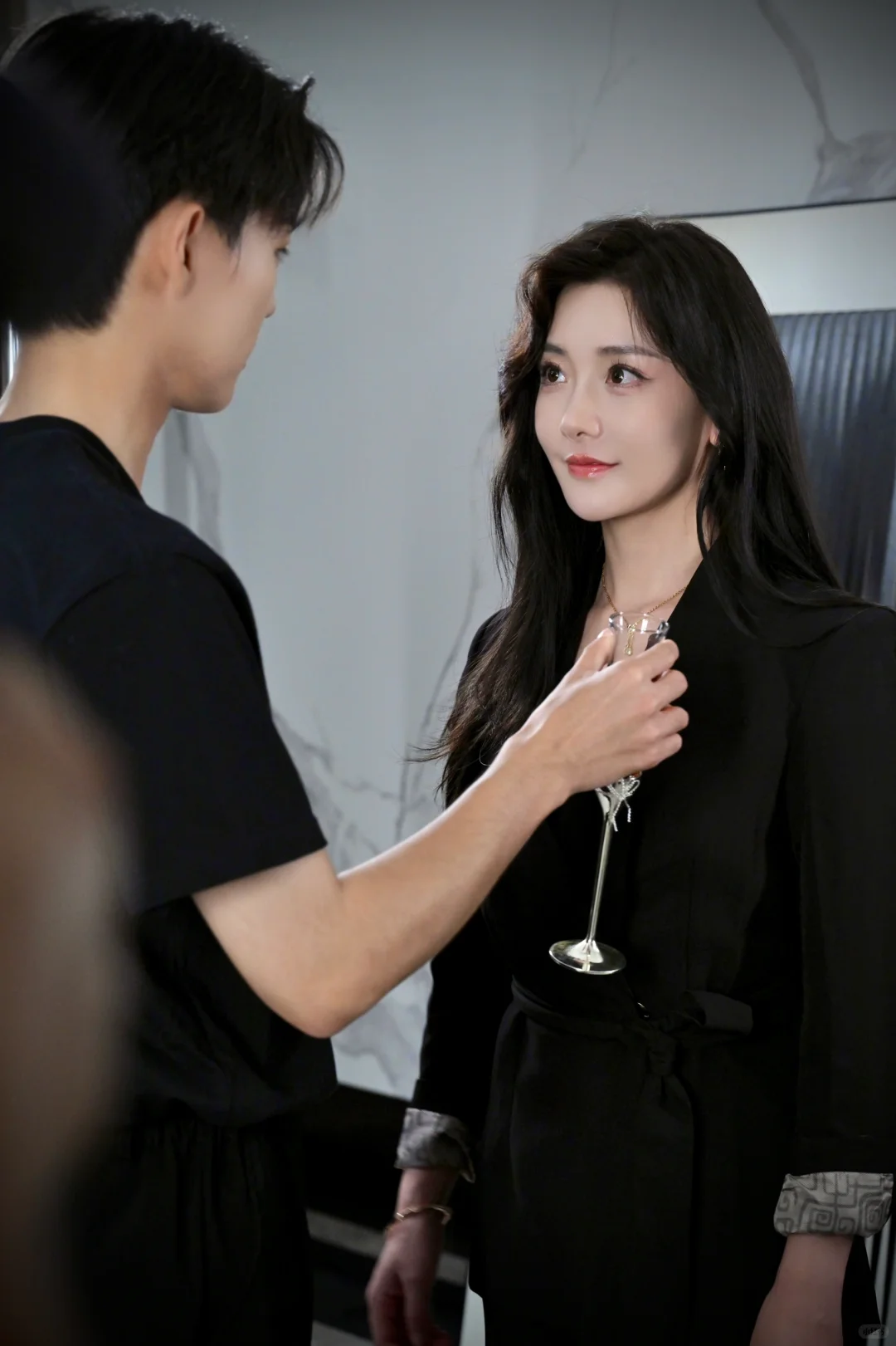 新剧推荐｜《危险边缘》