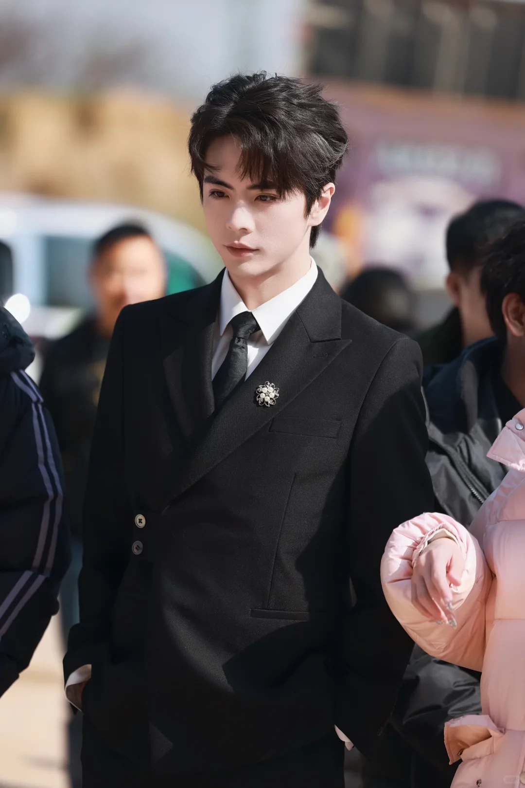 进入新角色世界🎭