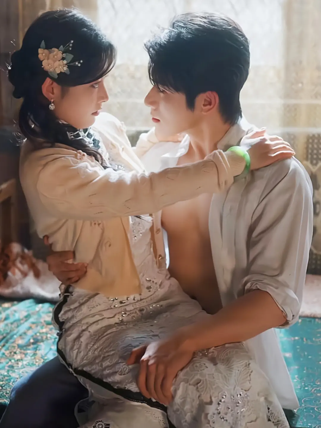 “养父”变“丈夫”，背德强制爱太带感！