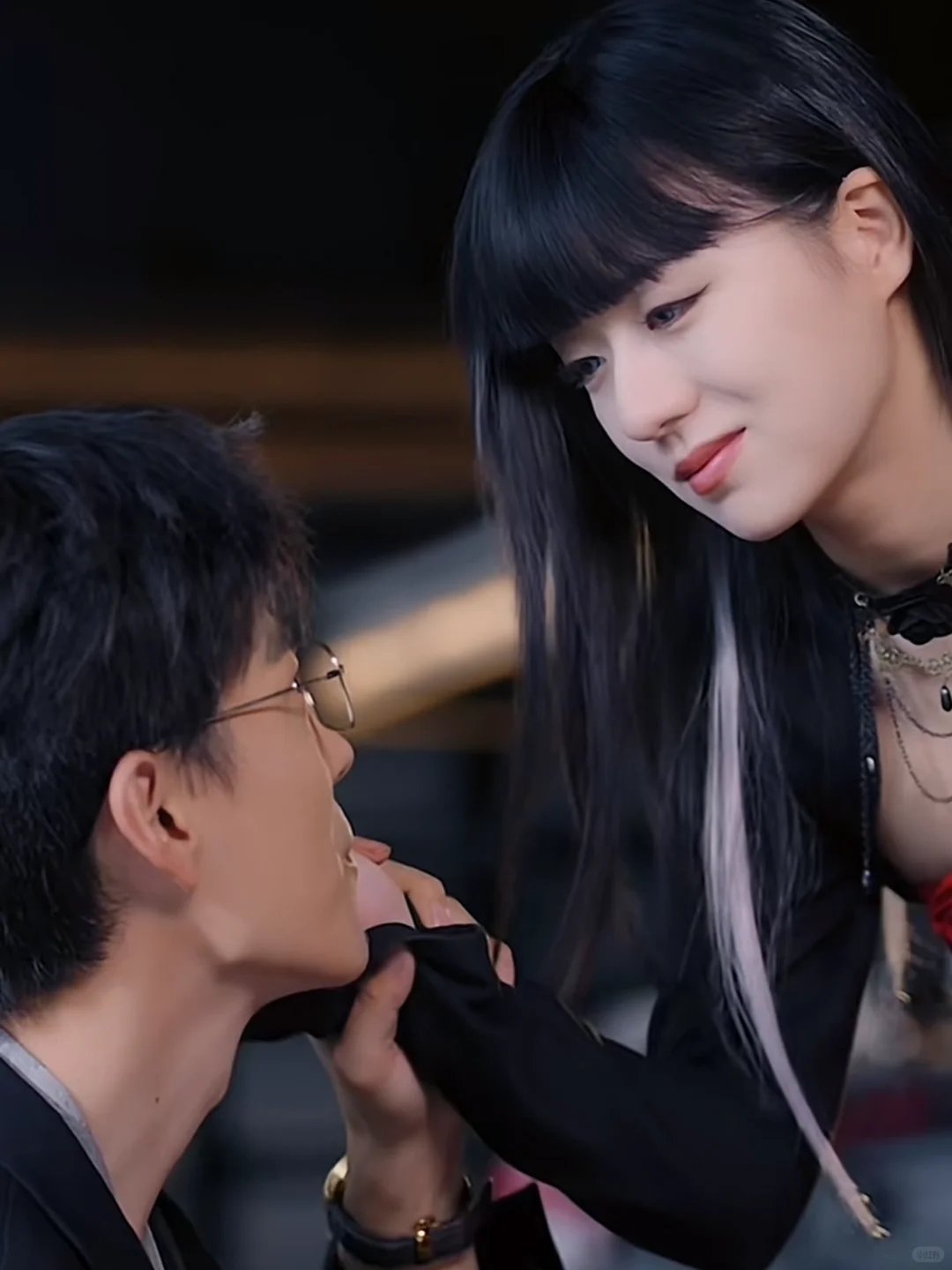 女主这种强制爱完全是踩在我的心巴上