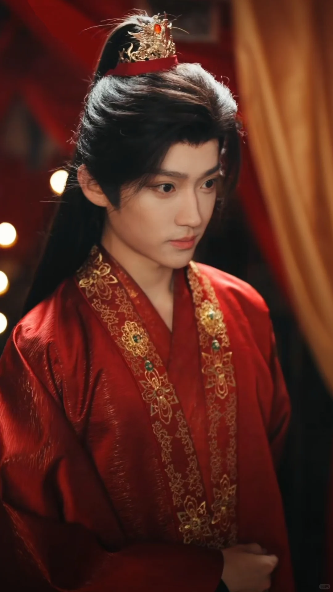 🍅🍆免费短剧 | 穿书，帝王拥有读心术