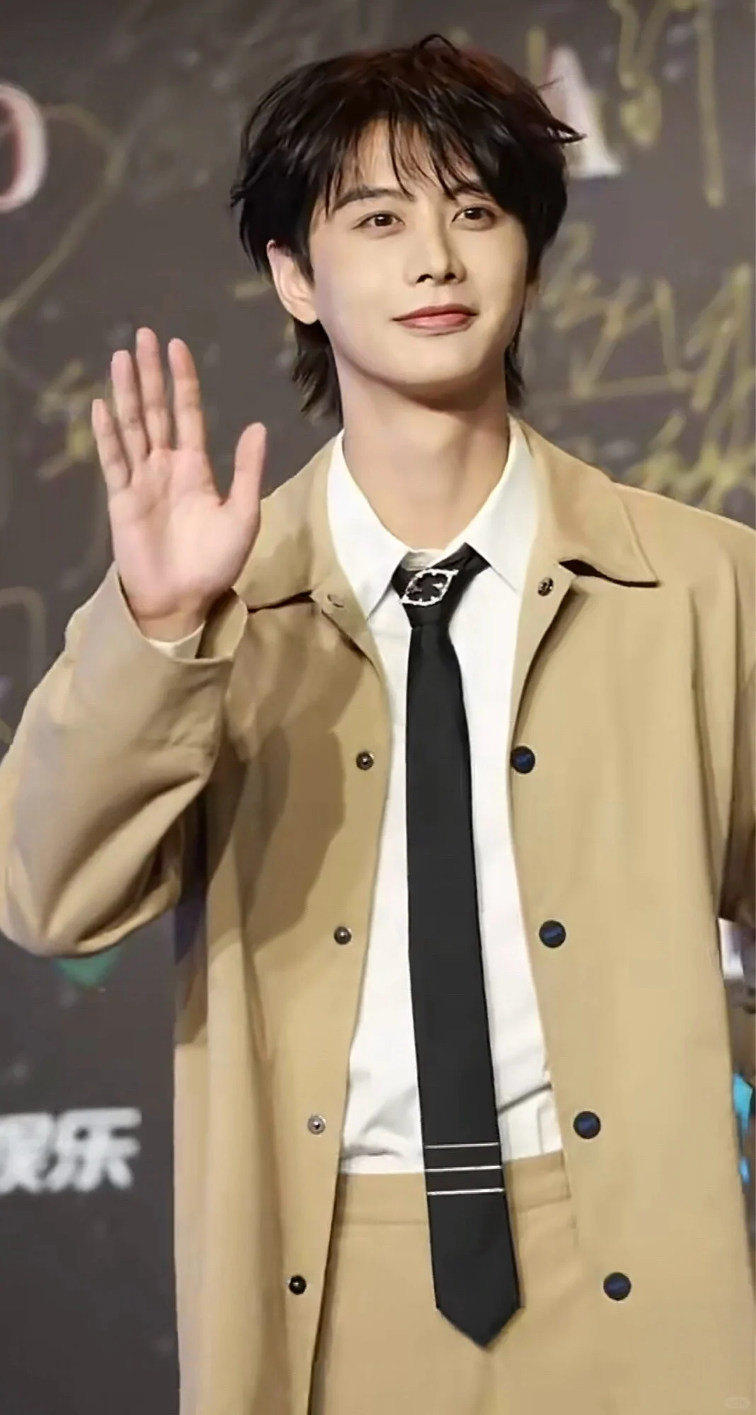 剧查查之夜这些奖项跟分猪肉似的。